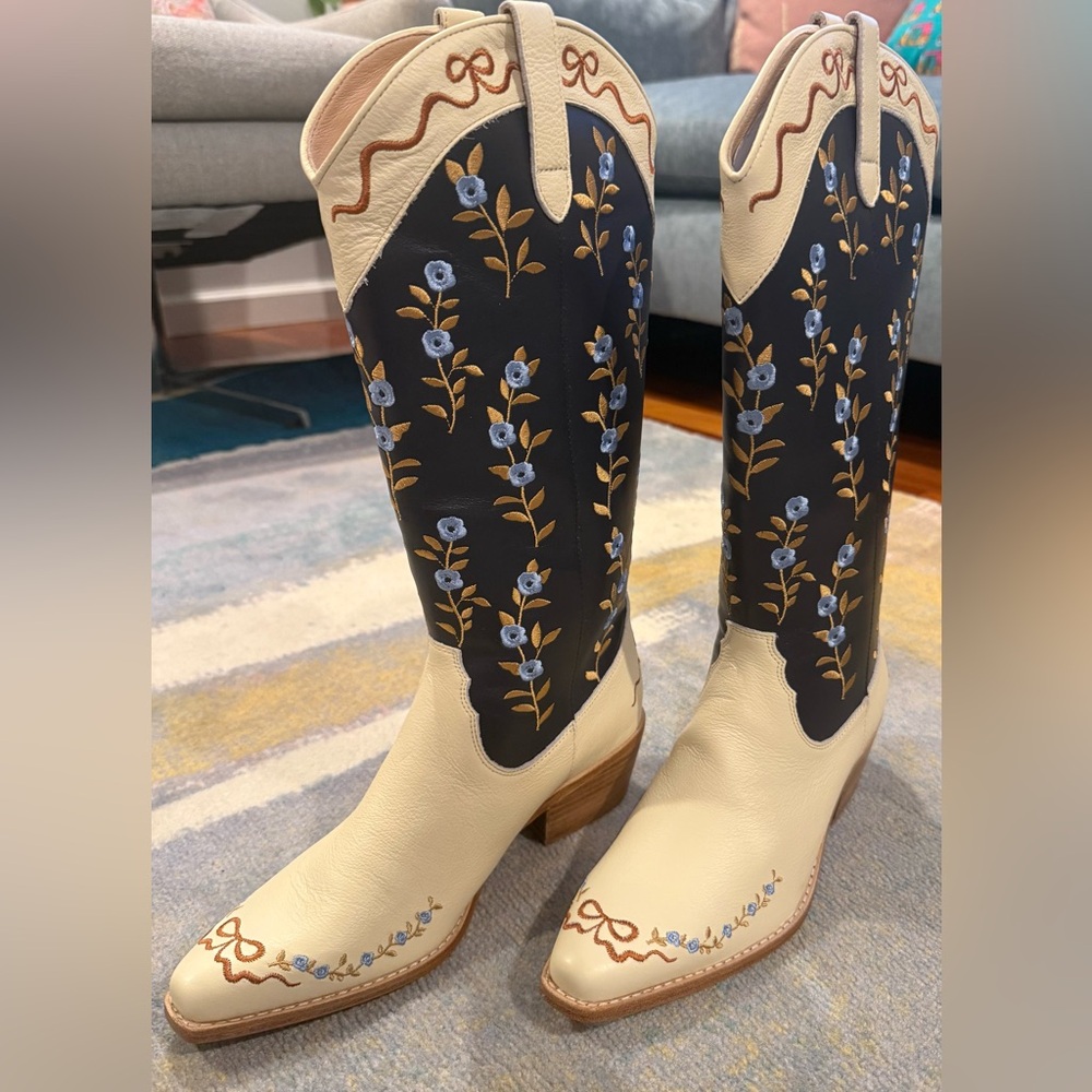 Ivy City Rosemary Cowboy Embroidered Boots. New with tags, sold out online